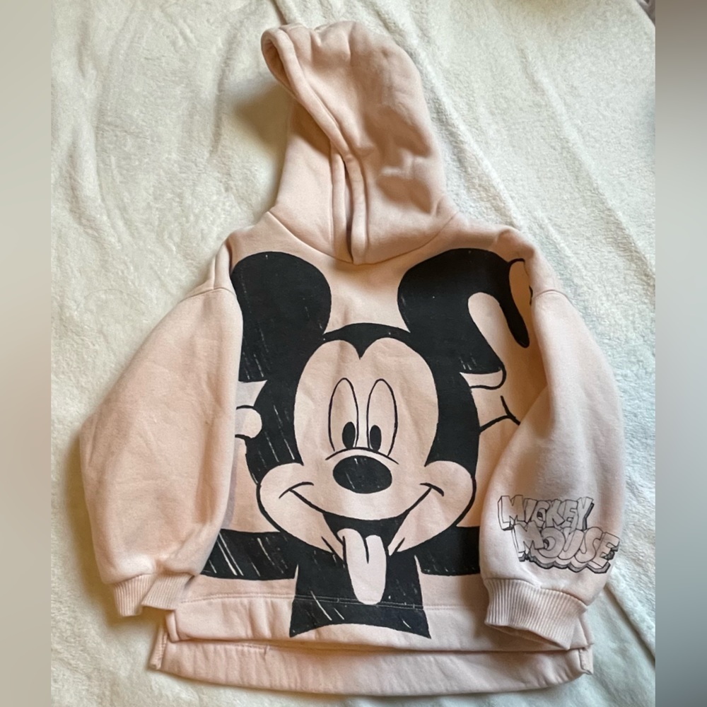 It no longer fits my daughter and it is in perfect condition.Mickey Mouse Hoodie